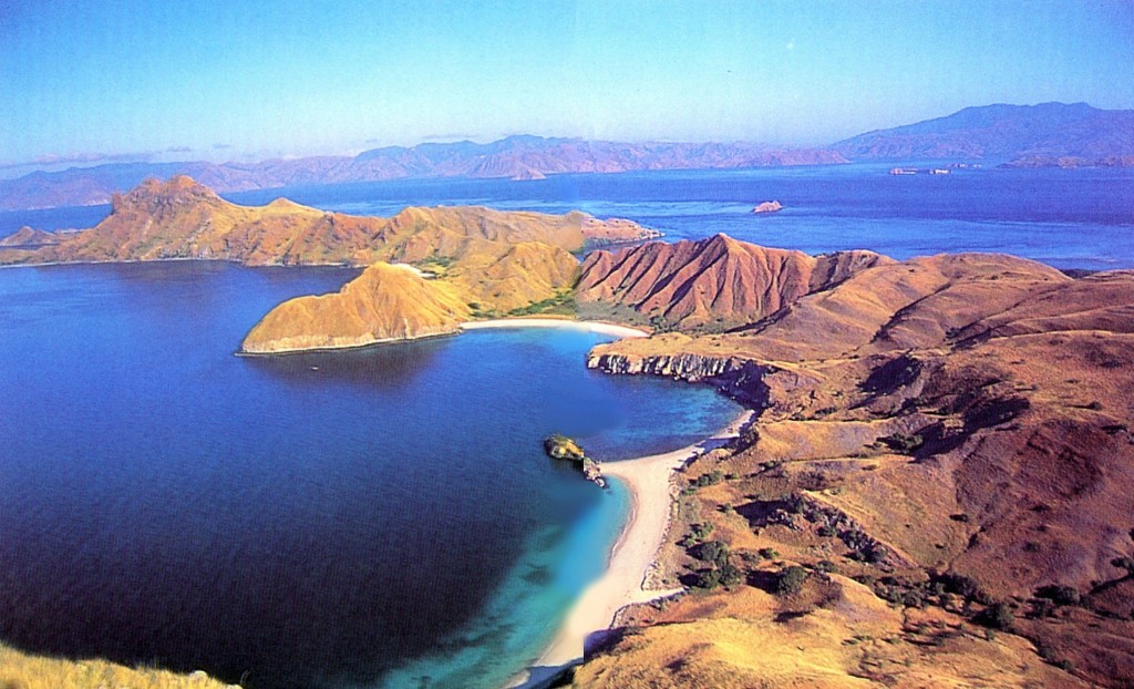 pulau komodo keajaiban dunia - Tempat Wisata | Foto Gambar Wallpaper